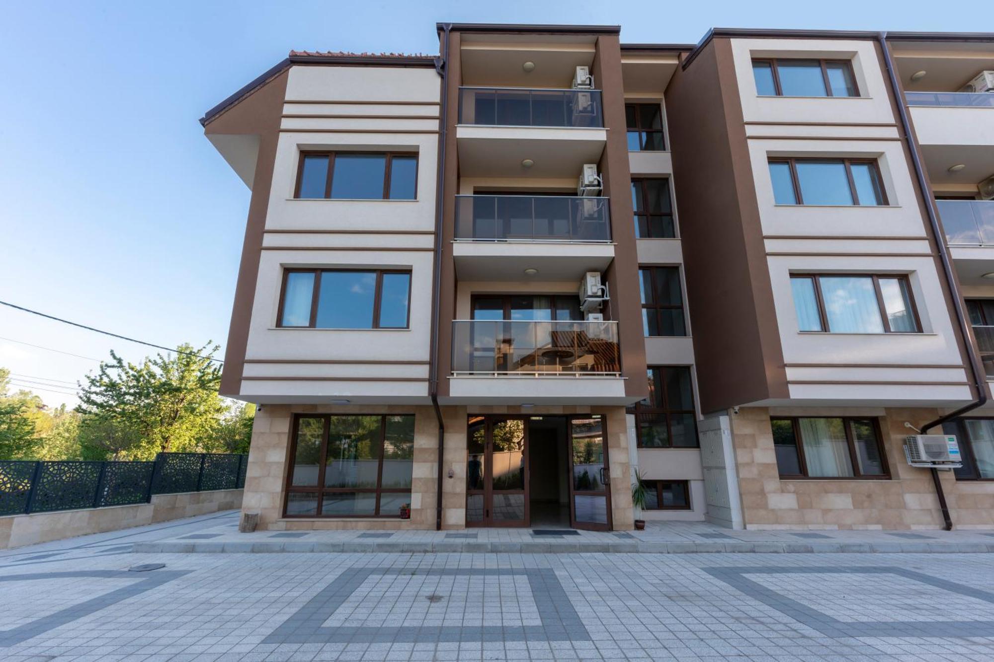 Bissera Premium Apartments Sofia Esterno foto