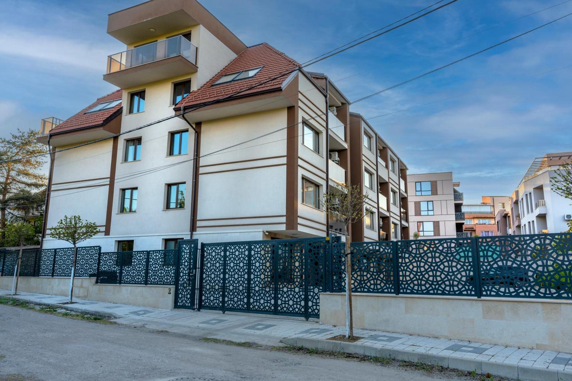 Bissera Premium Apartments Sofia Esterno foto