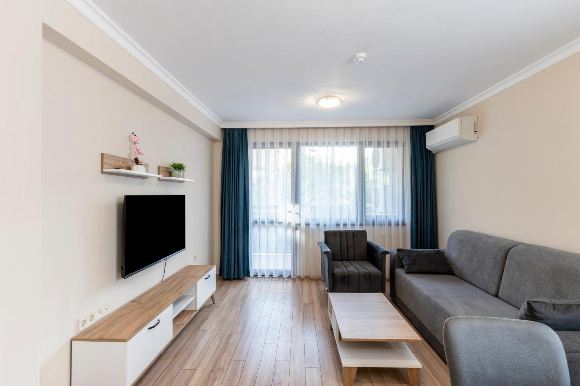 Bissera Premium Apartments Sofia Esterno foto