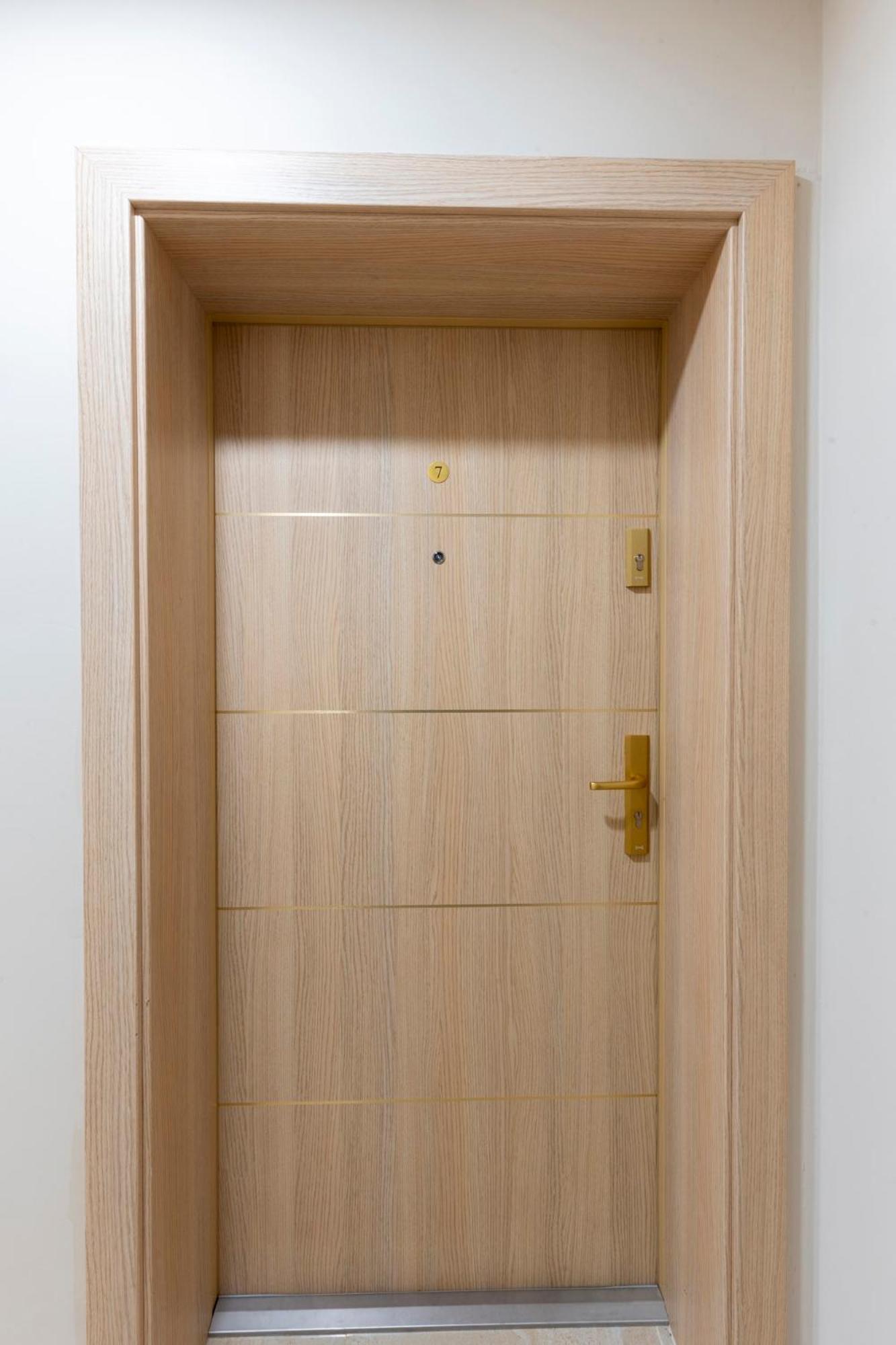 Bissera Premium Apartments Sofia Esterno foto