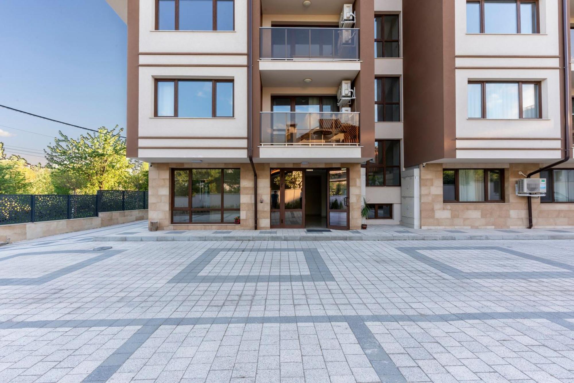 Bissera Premium Apartments Sofia Esterno foto