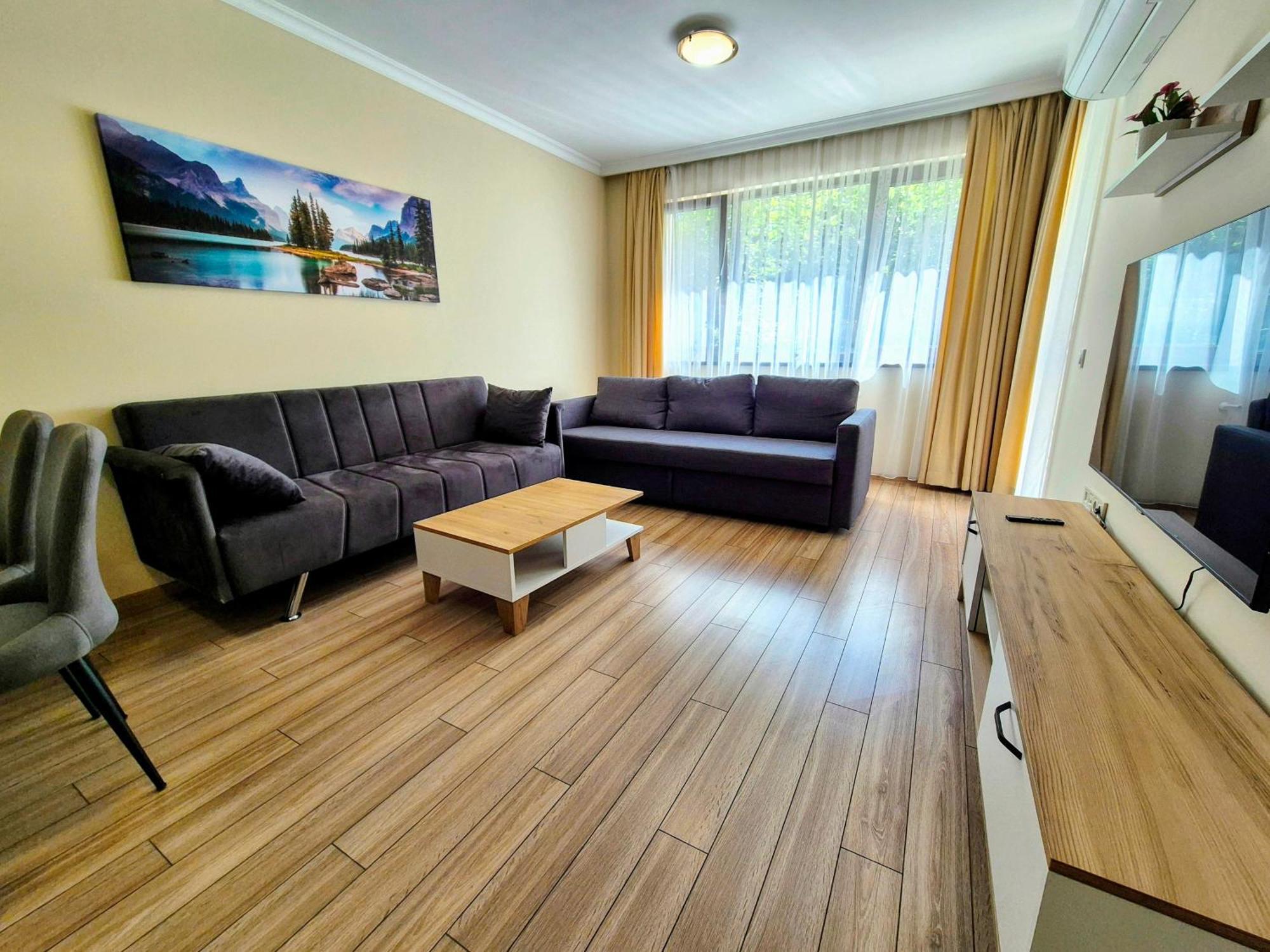 Bissera Premium Apartments Sofia Esterno foto